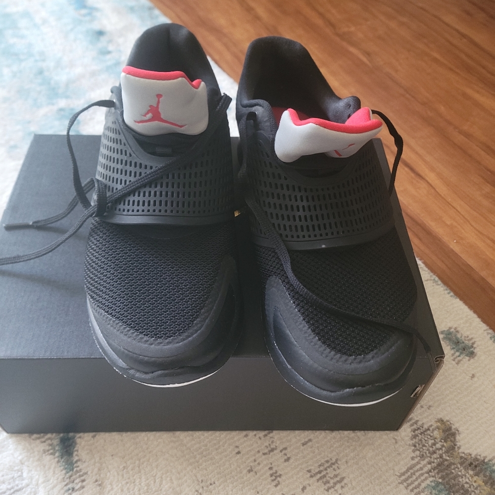 Shoes, worn once!